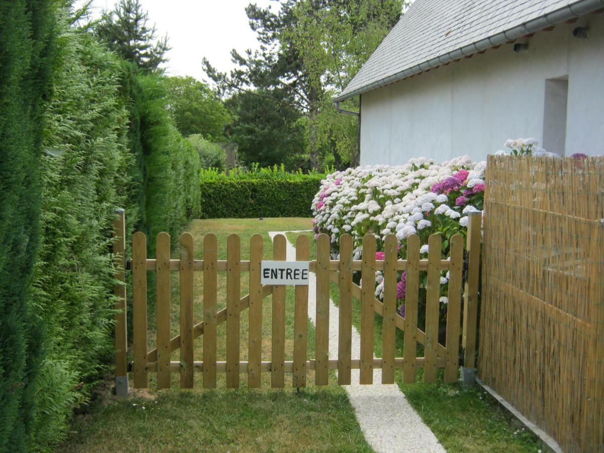 Gite Des Pins Penches Brunville Екстер'єр фото